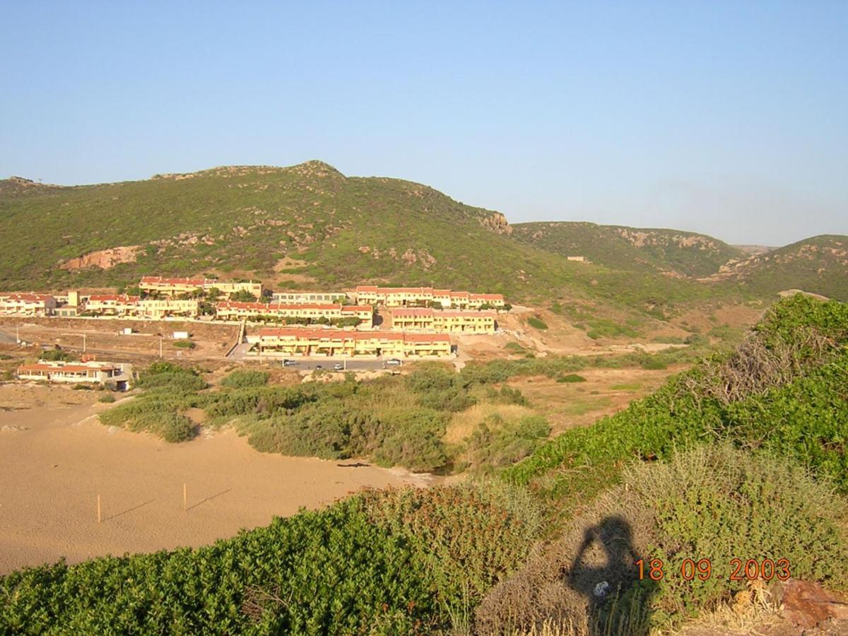 Appartement Porto Alabe Sardegna.... A Due Passi Dal Mare à Tresnuraghes Extérieur photo